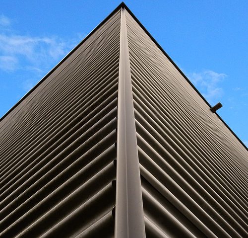 Przewodnik po maszynach przemysłowych: typologia