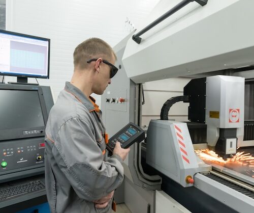 Jak przemysł 4.0 zmienia oblicze współczesnego biznesu