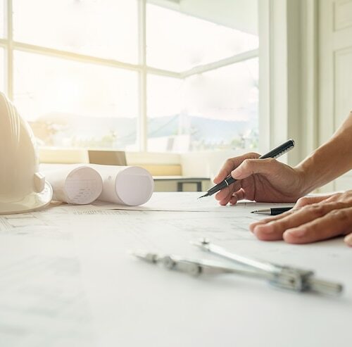 Rewolucja w budownictwie: Jak nowe technologie zmieniają branżę